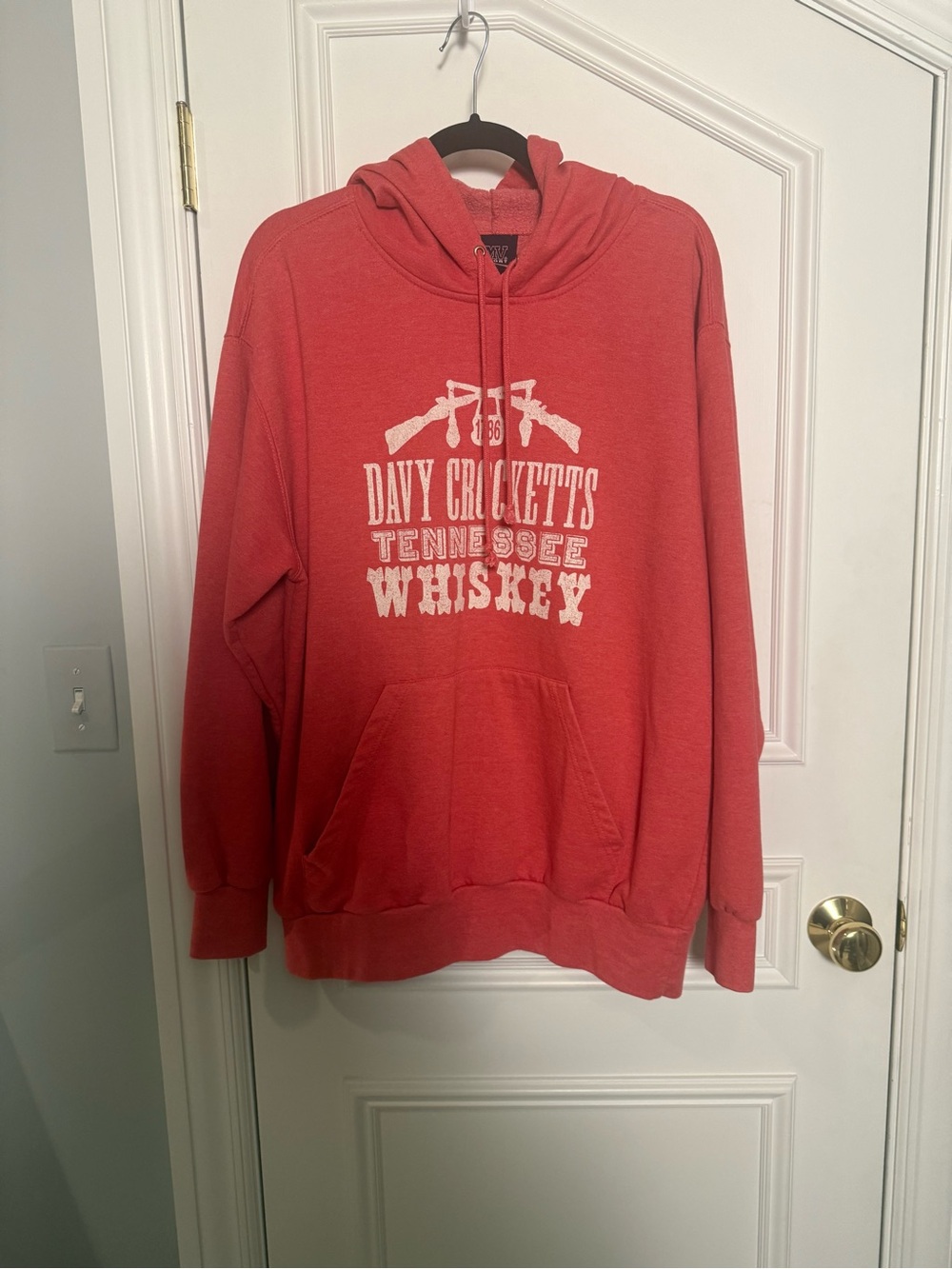 Davy Crockett Tennessee Whiskey Faded Red Hoodie XL